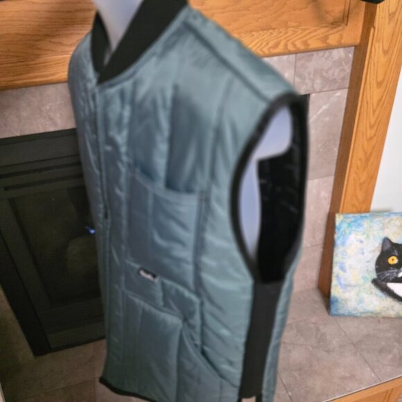 Refrigiwear Jacket Mens XL Blue Vest Sleeveless Nylon Insulated Thermal NWOT - Picture 3 of 5